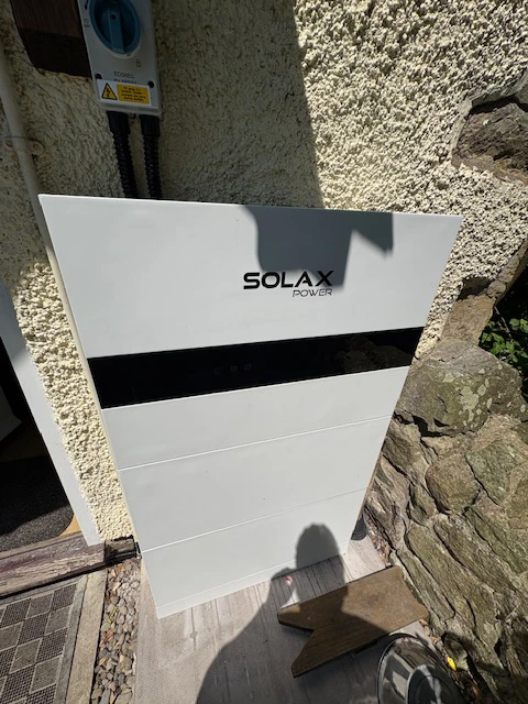 solax unti from solar system